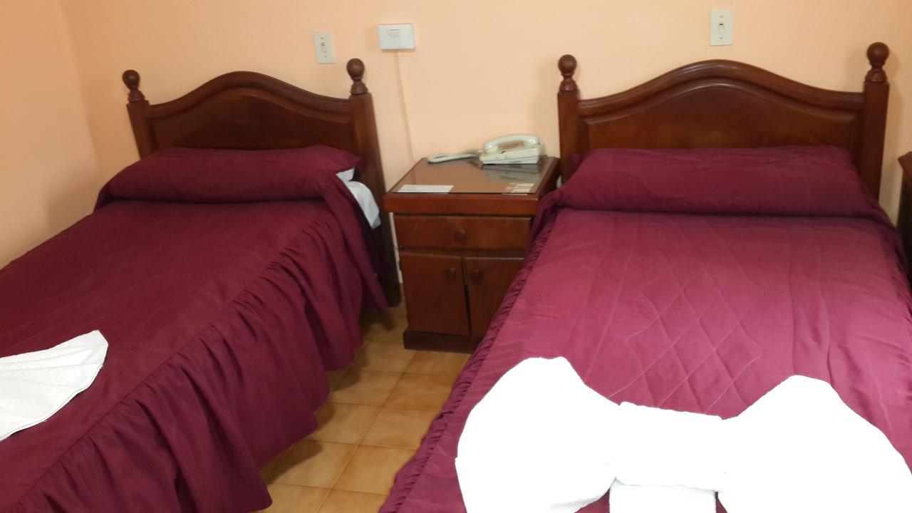 Gran Hotel Arauco Aimogasta Habitación foto